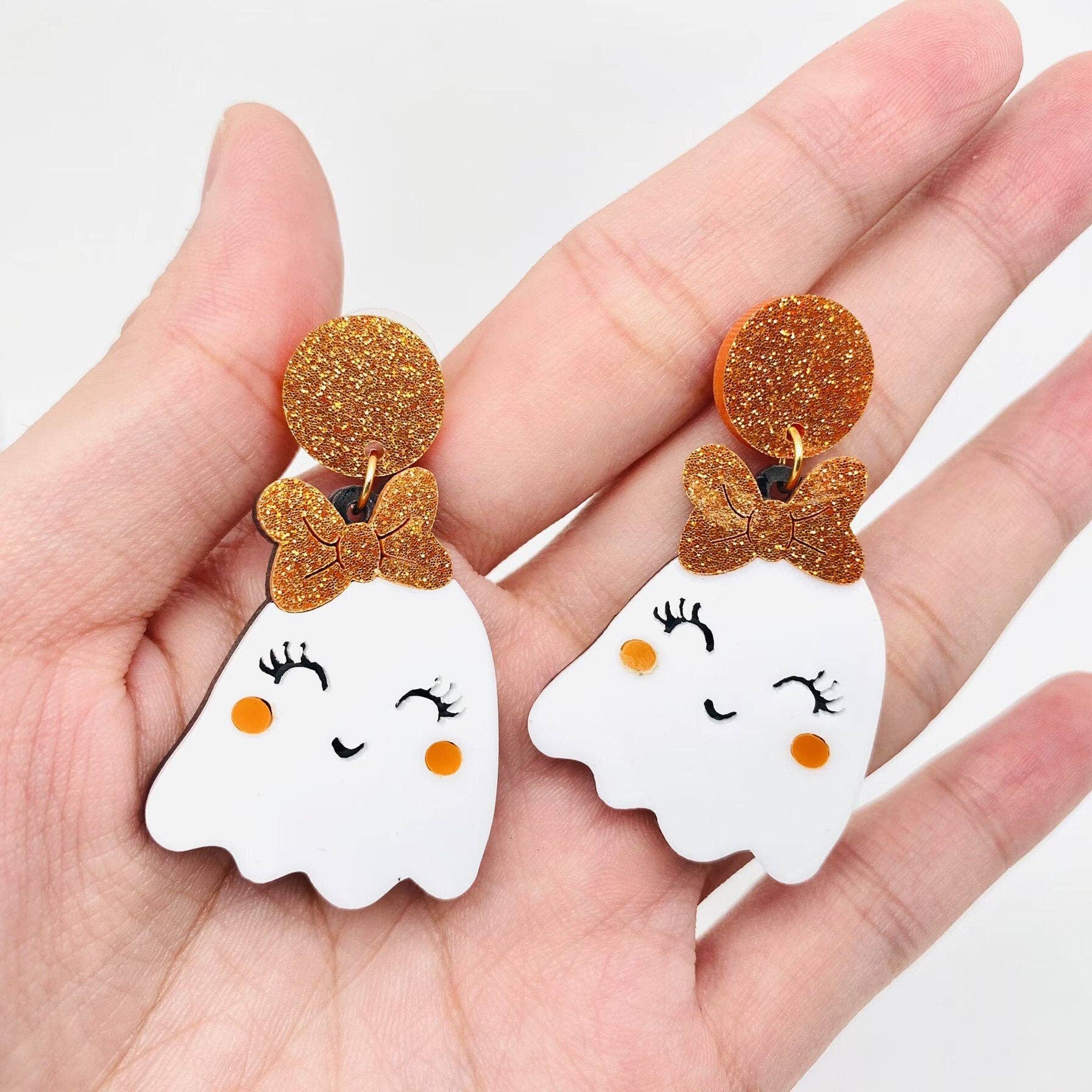 Mio Queena - Halloween Cute White Ghost Wear Bow Post Earrings