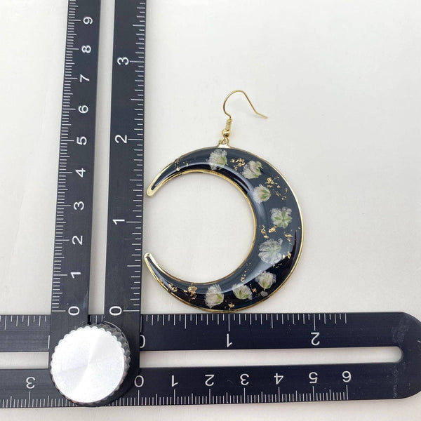 Baby's Breath Dried Flower Black Moon Earrings - PDF/MS