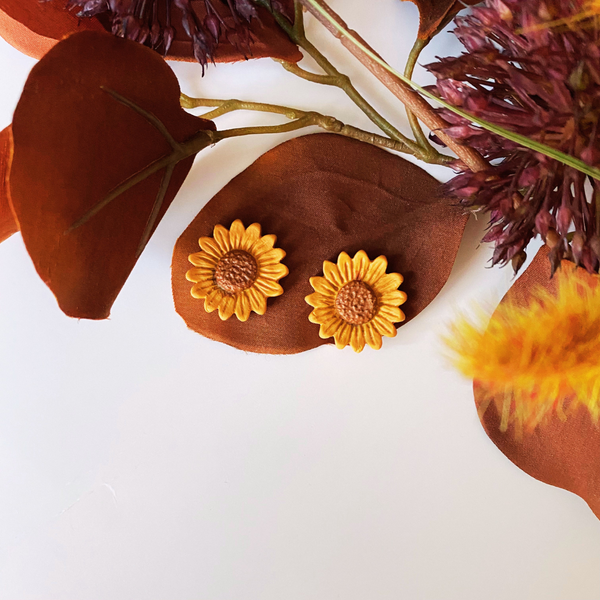 Blush and Bash Studio - Sunflower Stud Earrings